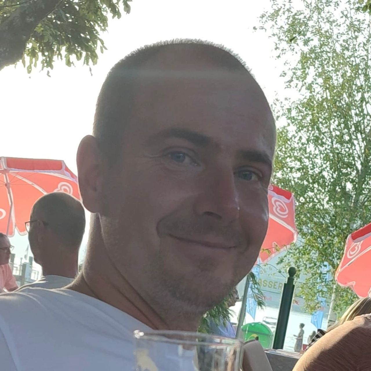 Uwe Uwe